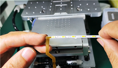 GZC-SF200高(gāo)精度(dù)邦定(dìng)（IPAD背光(guāng)燈(dēng)）